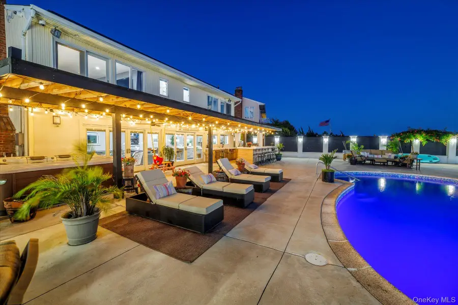 3600 Bertha Drive, Baldwin Harbor, NY 11510 - #3