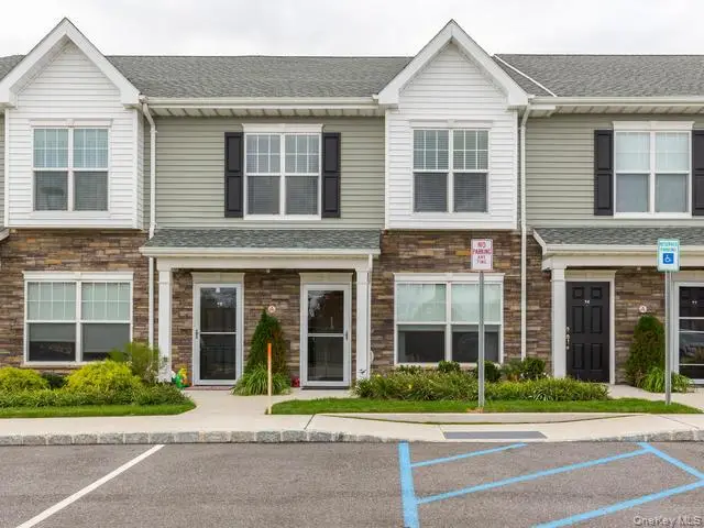 11 Hunter Drive, Central Islip, NY 11722 - #1