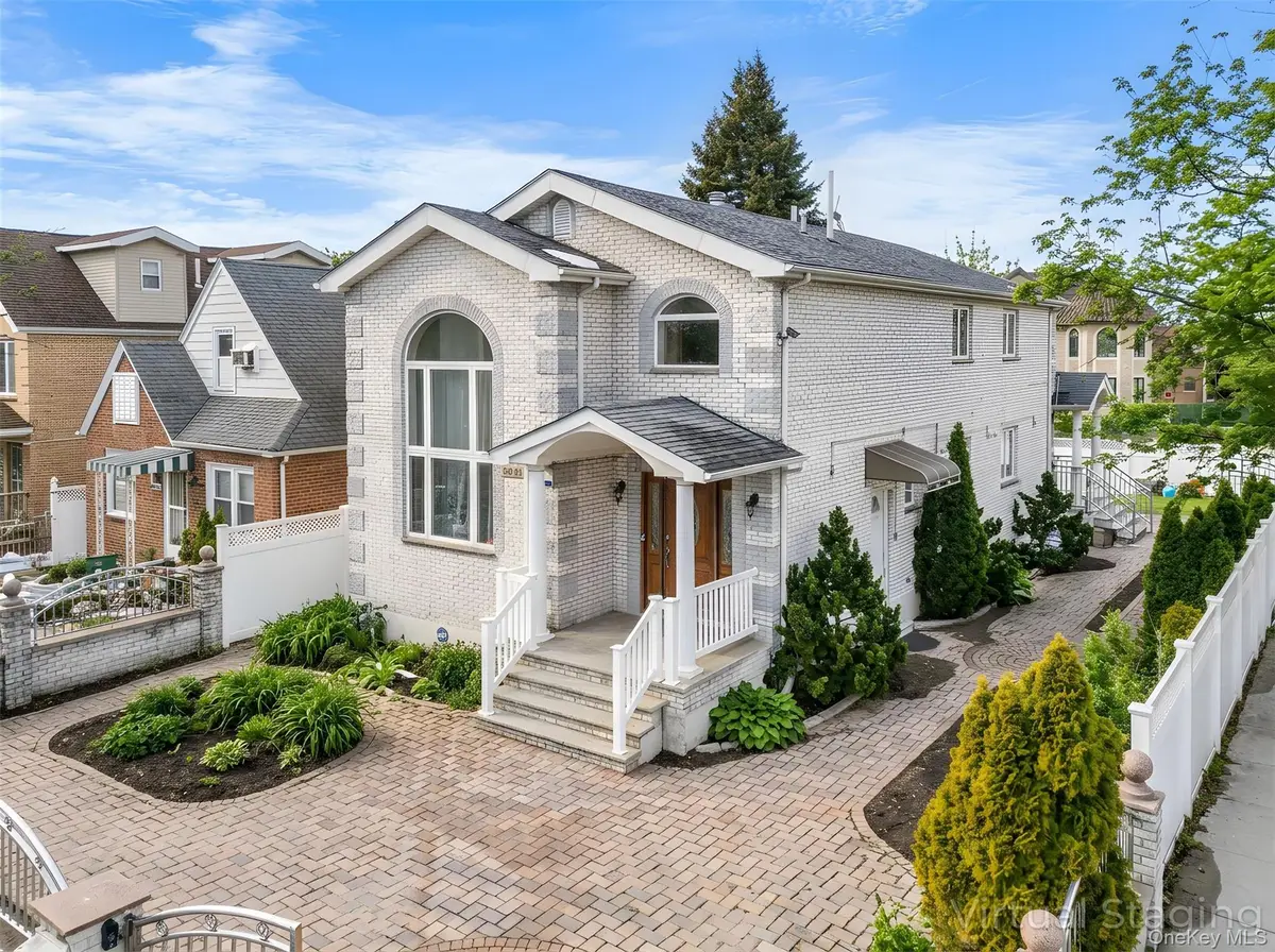 24571 61st Avenue, Little Neck, NY 11362 - #1