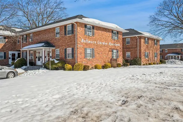 2537 Jerusalem Avenue #2J, North Bellmore, NY 11710