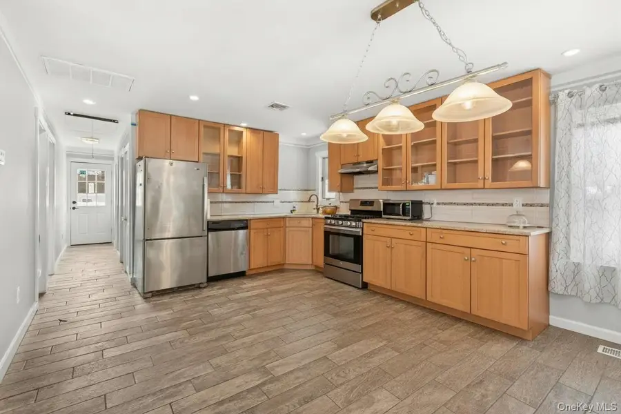 50 Furman Lane, Patchogue, NY 11772 - #3