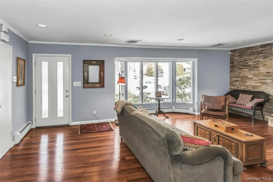 69 Bogart Avenue, Port Washington, NY 11050 - #3