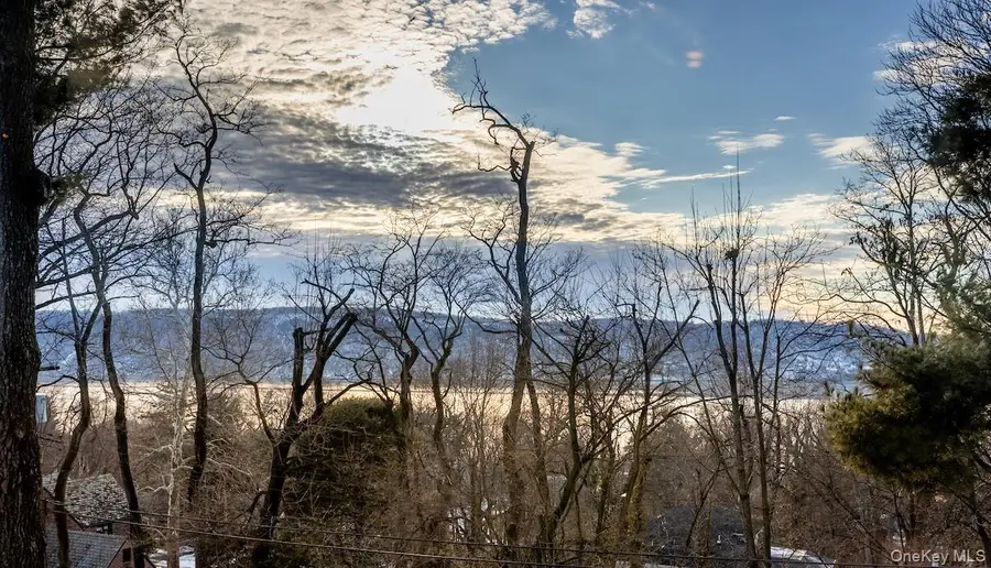 30 Southlawn Avenue, Dobbs Ferry, NY 10522 - #2