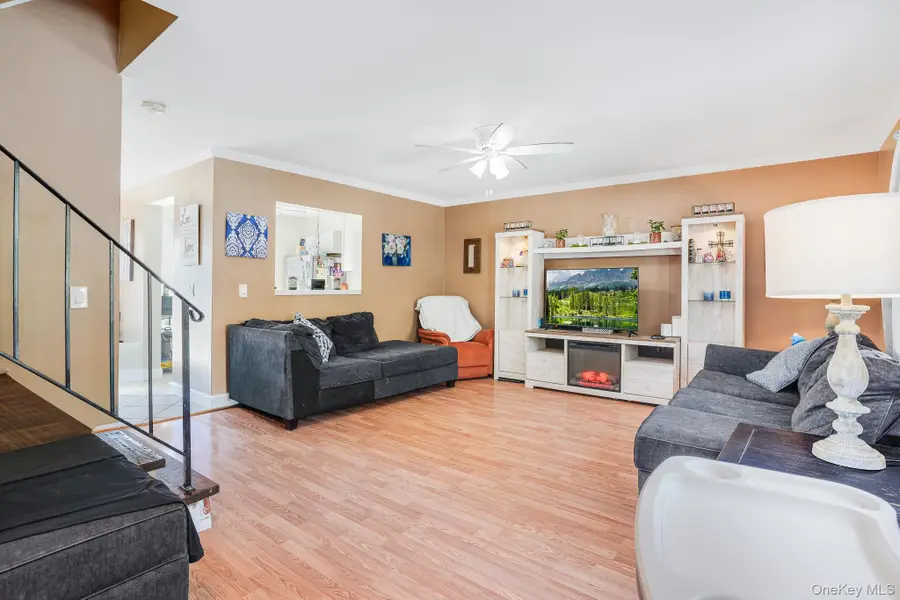 6203 Chelsea Cove N, Hopewell Junction, NY 12533 - #3