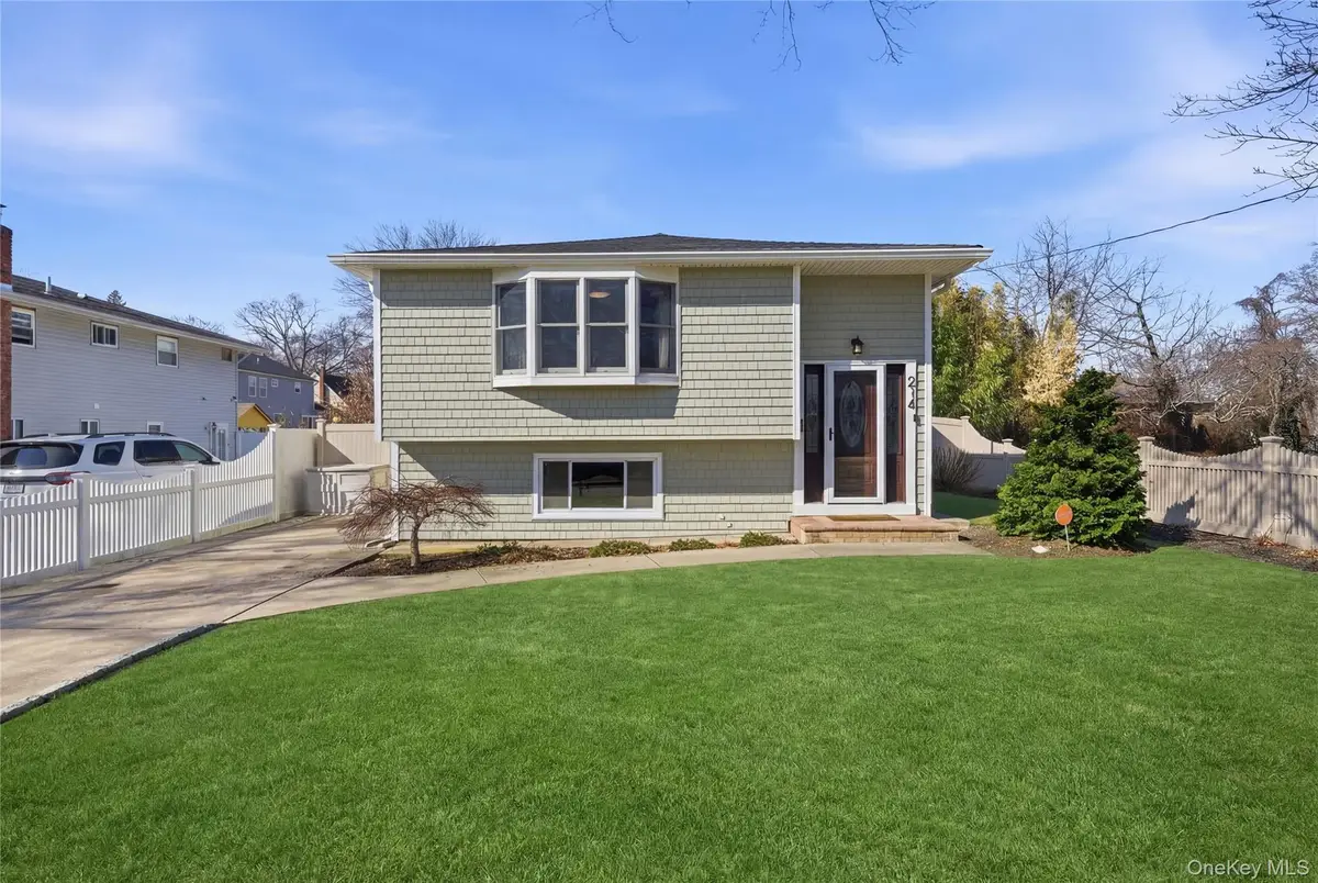 214 Ralph Avenue, Babylon, NY 11702 - #1