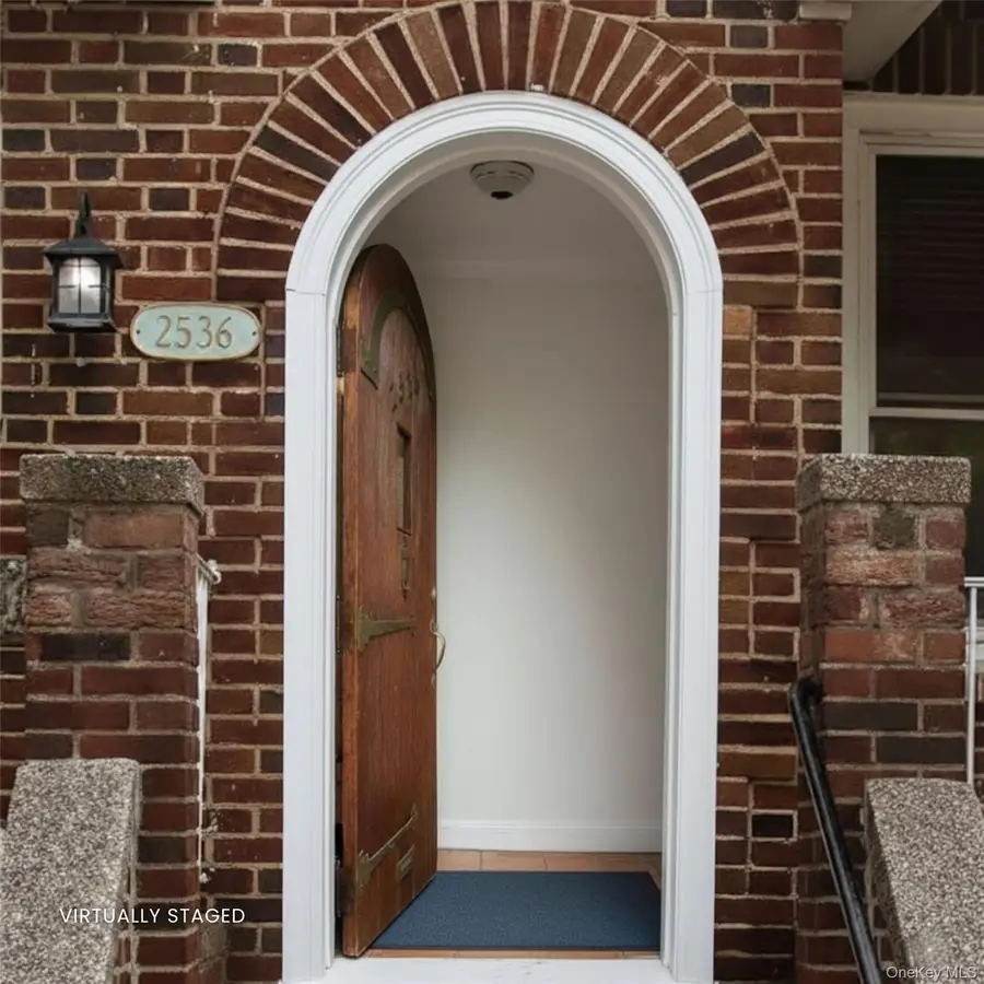 2536 Lurting Avenue, Bronx, NY 10469 - #2