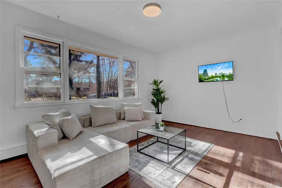 57 Middle Island Road, Medford, NY 11763 - #3