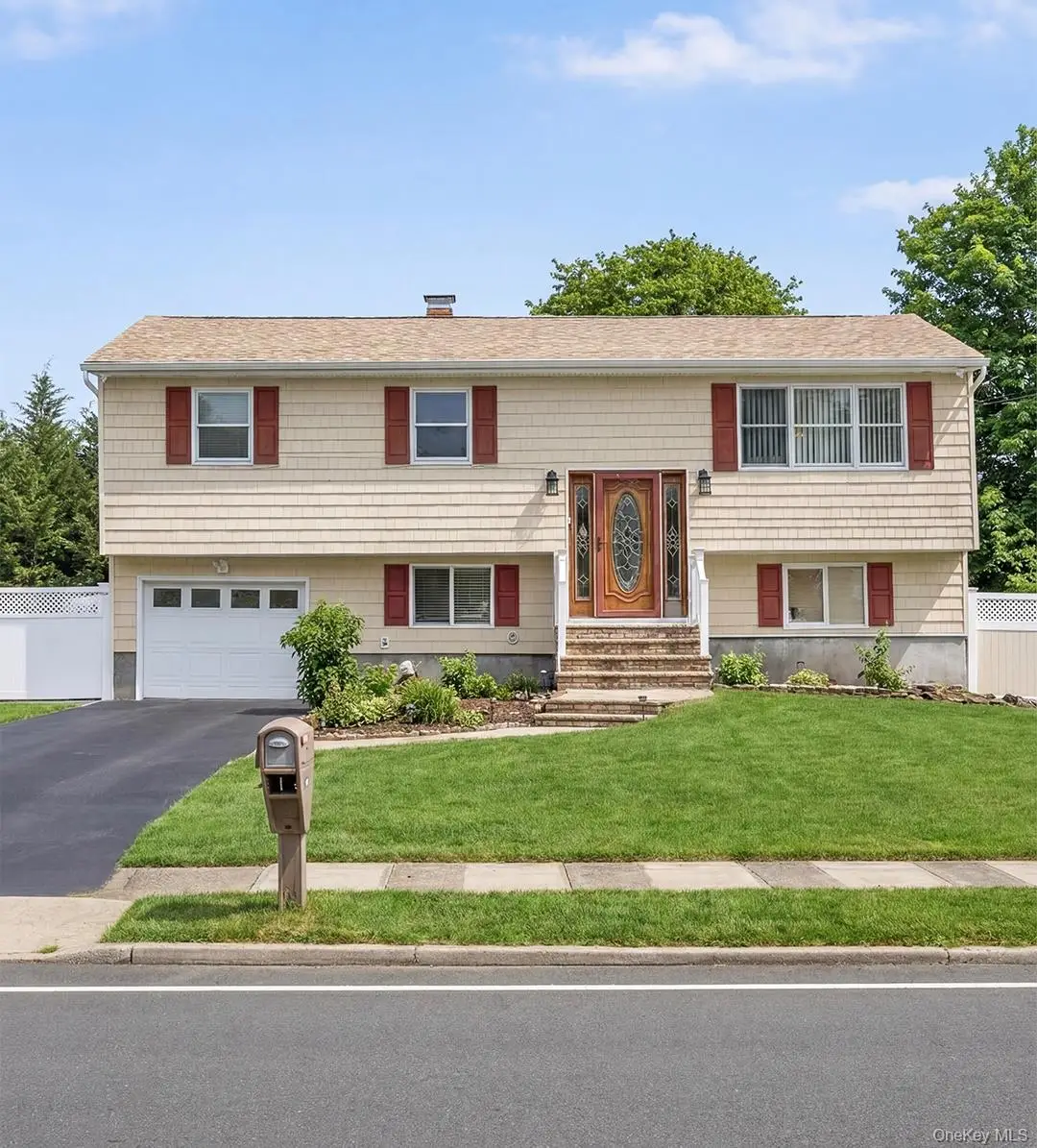 1682 Church Street, Holbrook, NY 11741 - #1