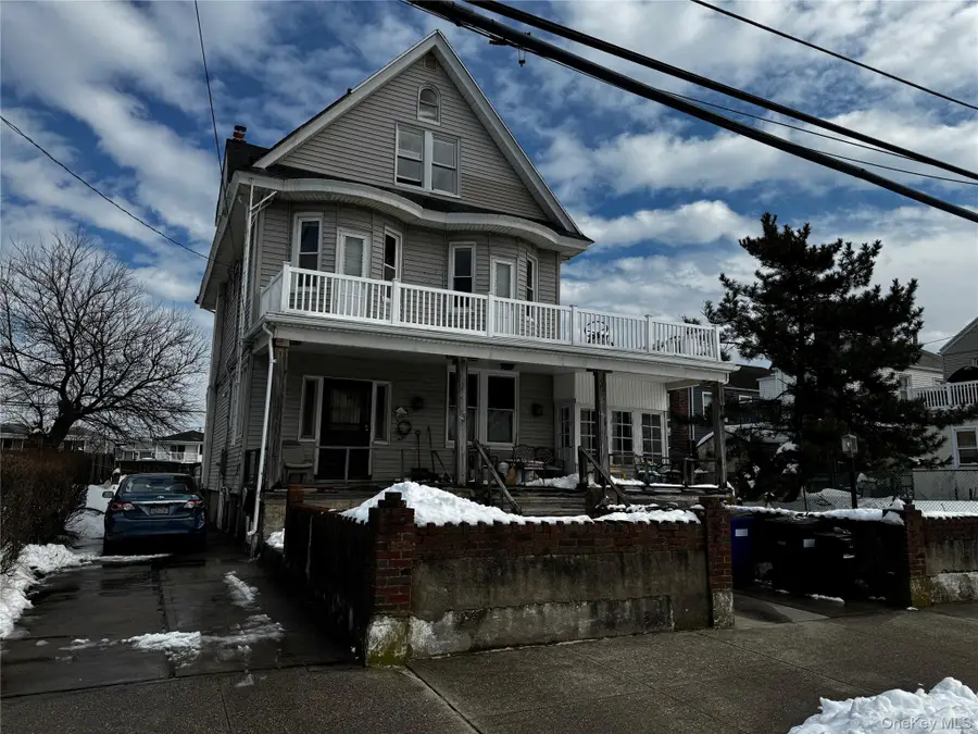 146 Beach 130th Street, Belle Harbor, NY 11694 - #3
