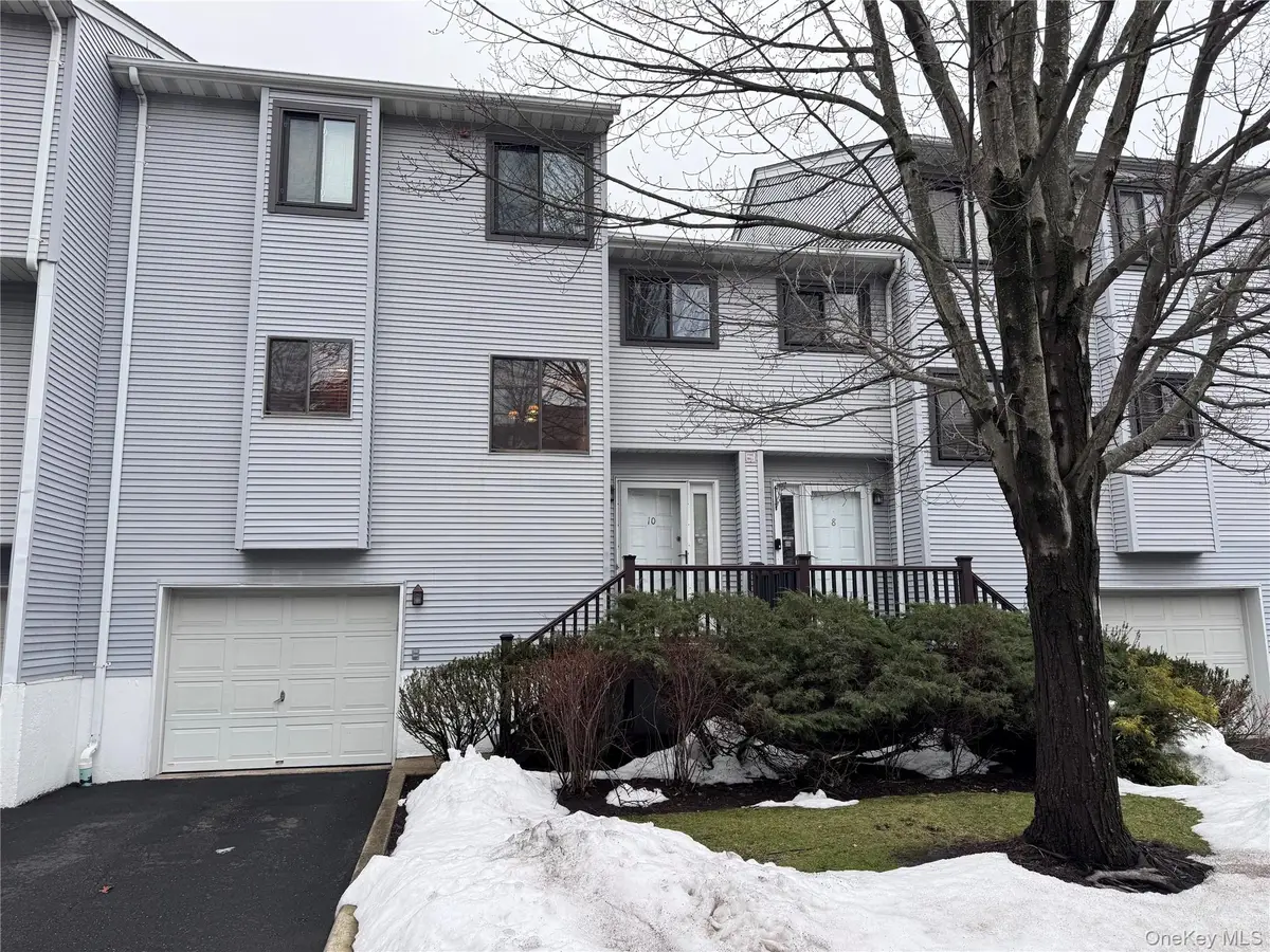 10 Evan Court, Nanuet, NY 10954 - #1