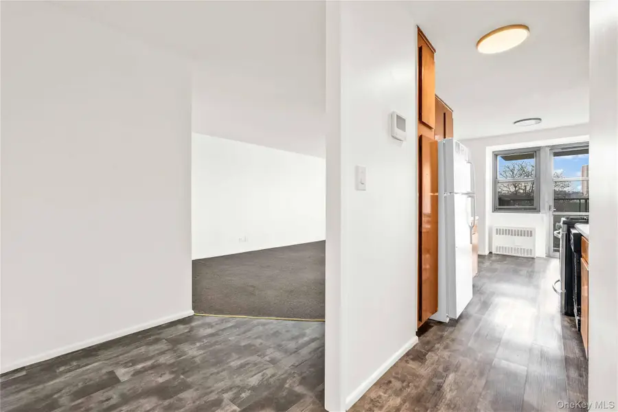 290 W 232nd Street #4E, Bronx, NY 10463 - #3