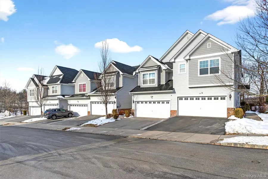 131 Meadow View Drive, Middletown, NY 10940 - #2