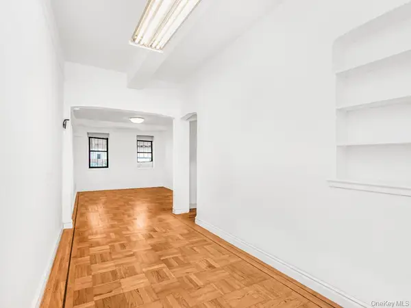 860 Grand Concourse #1i, Bronx, NY 10451