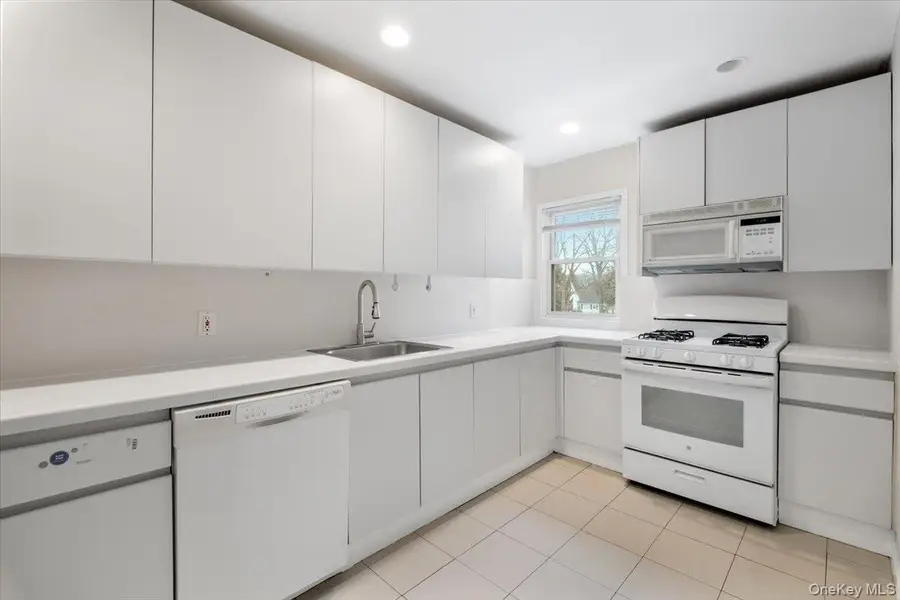 15 Chestnut Street #6A, Rye, NY 10580 - #3