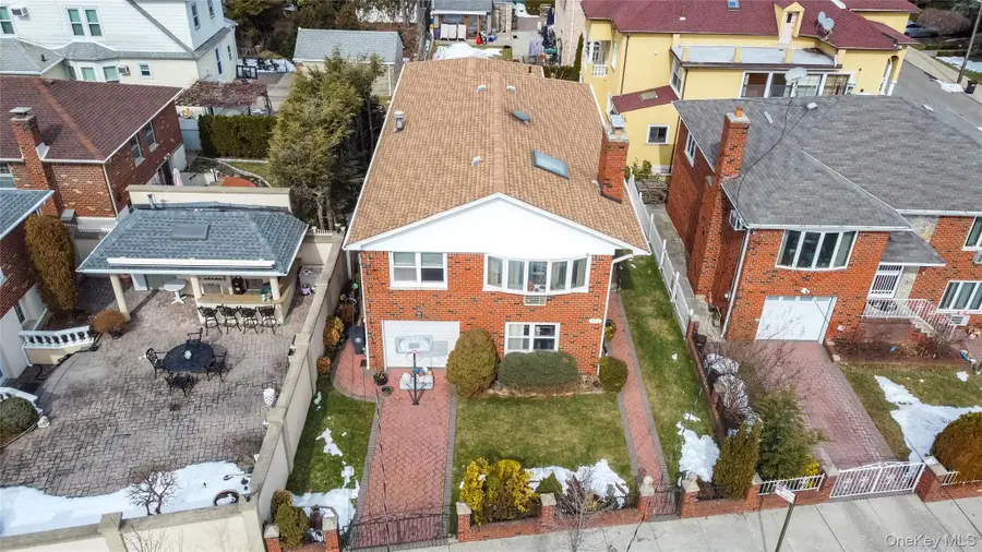 157-11 Cryders Lane, Whitestone, NY 11357 - #2