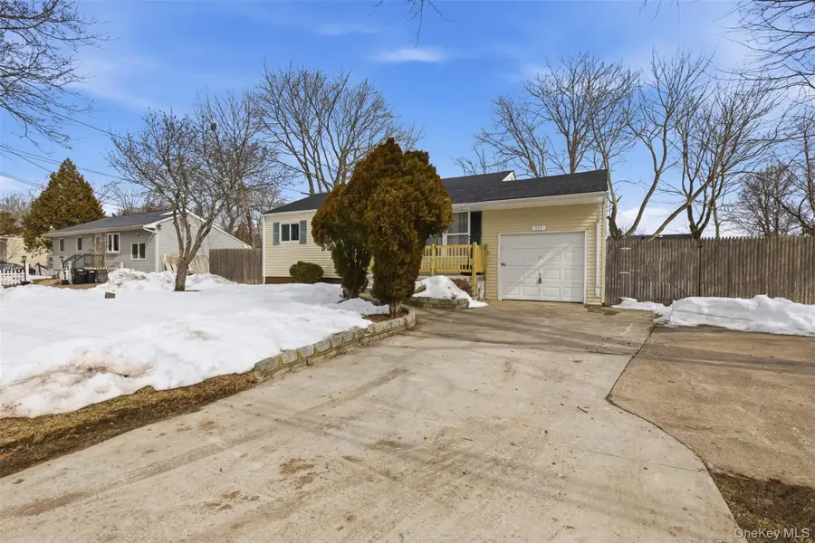 717 Doane Avenue, Bellport, NY 11713 - #2