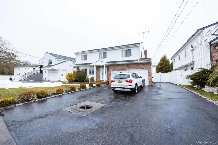 1259 Jerusalem Avenue, Merrick, NY 11566 - #3