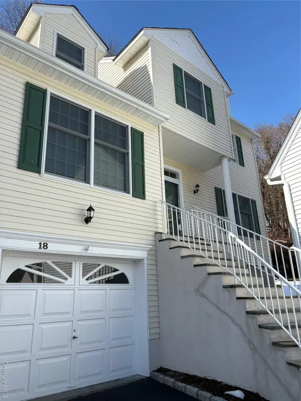 18 Lakeside Drive, Valhalla, NY 10595