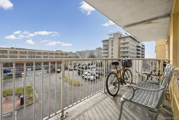 260 Beach 81st Street #3A, Rockaway Beach, NY 11693