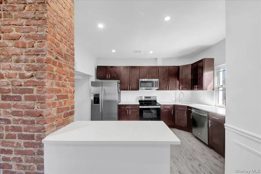 37 S 8th Avenue, Mount Vernon, NY 10550 - #3