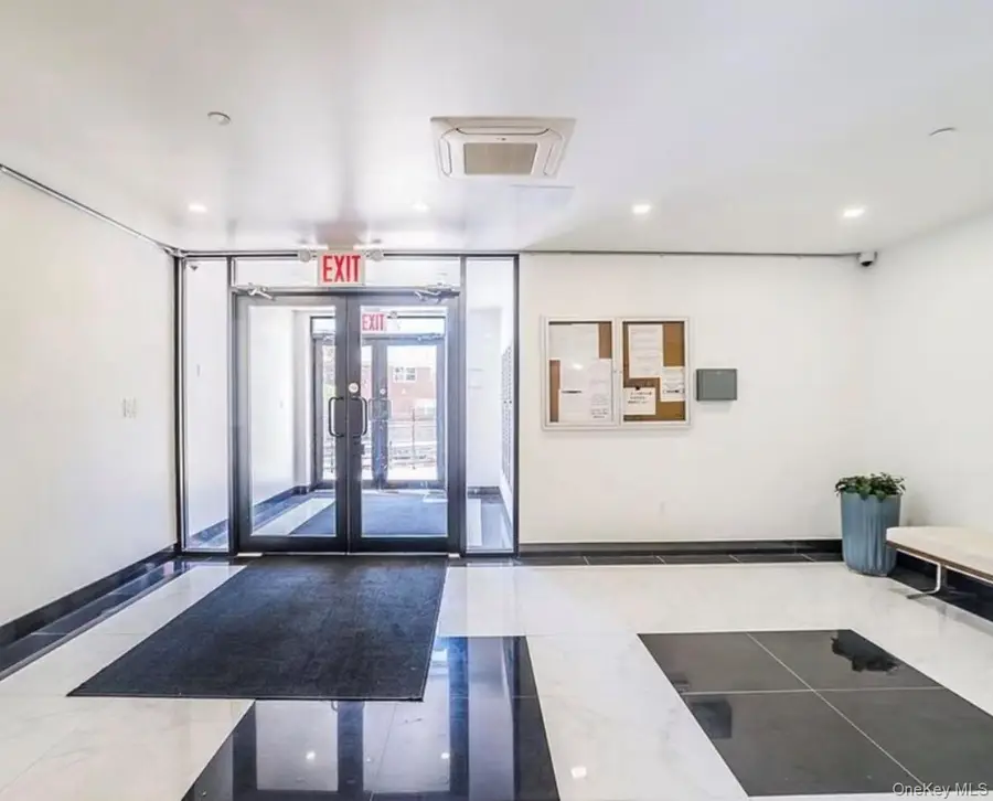42-29 Parsons Boulevard #3F, Flushing, NY 11355 - #2