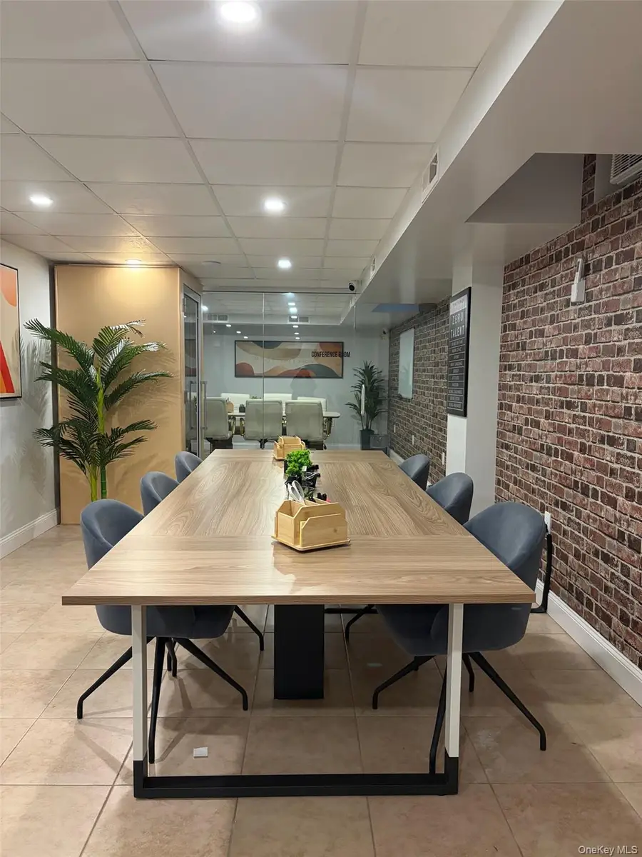 210 Pelham Road #5L, New Rochelle, NY 10805 - #3