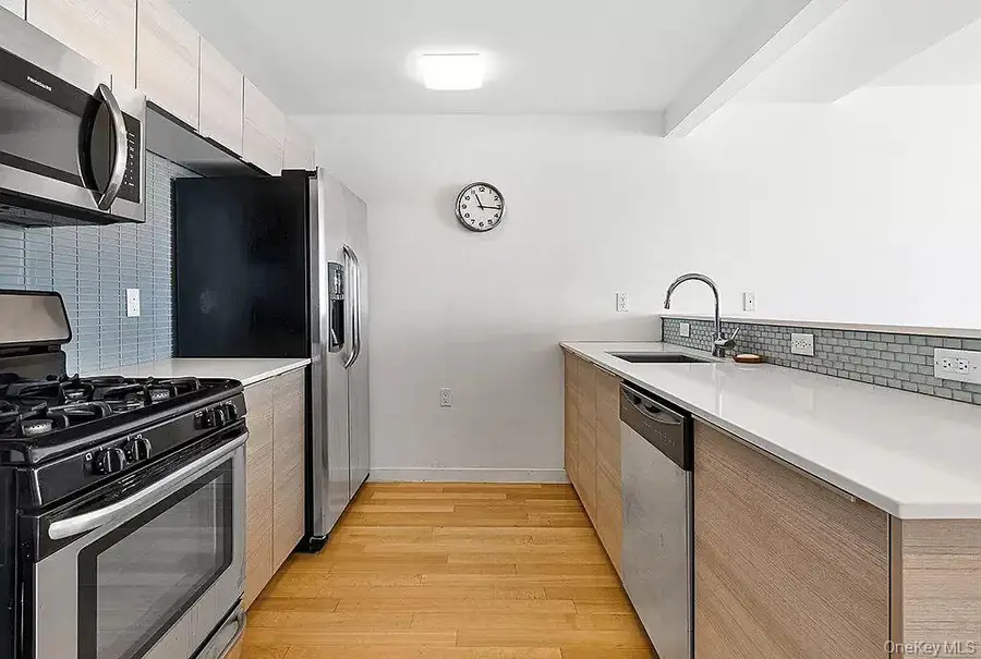 9116 Shore Front Parkway #5H, Rockaway Beach, NY 11693 - #3