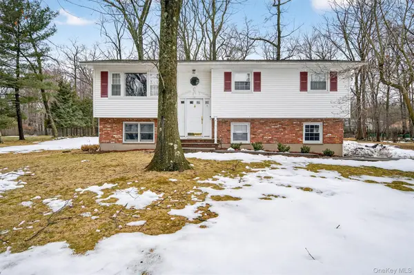 9 Eros Drive, Airmont, NY 10952