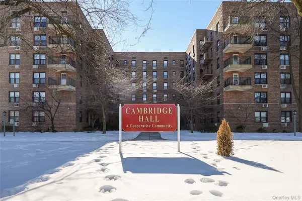 224-24 Union Turnpike #4H, Oakland Gardens, NY 11364