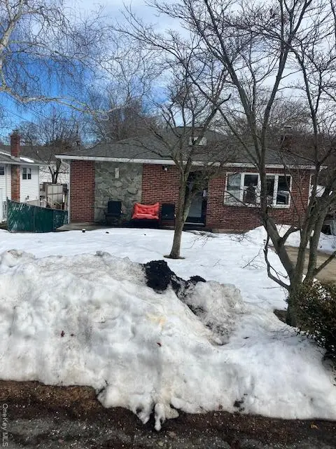 13 Gores Drive, Mastic, NY 11950