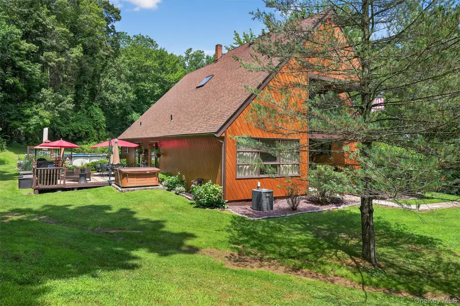 41 Hickory Hill Road, Newburgh, NY 12550 - #3