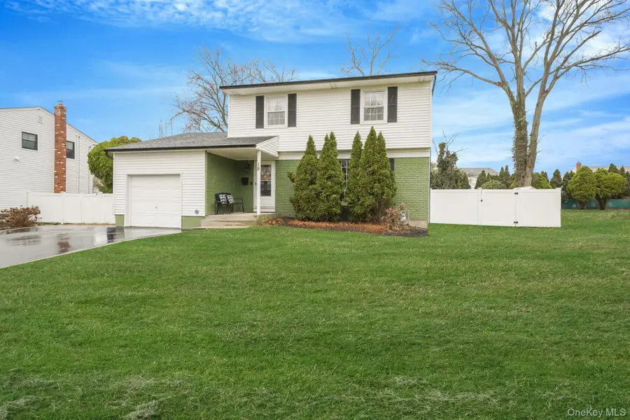 18 Enfield Lane, Kings Park, NY 11754 - #2