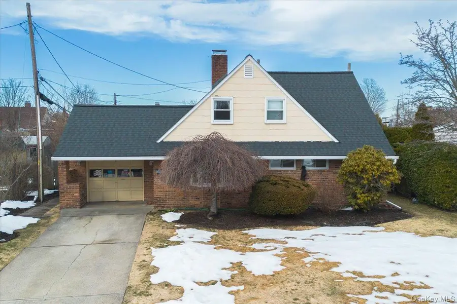 7 Constable Lane, Levittown, NY 11756 - #2