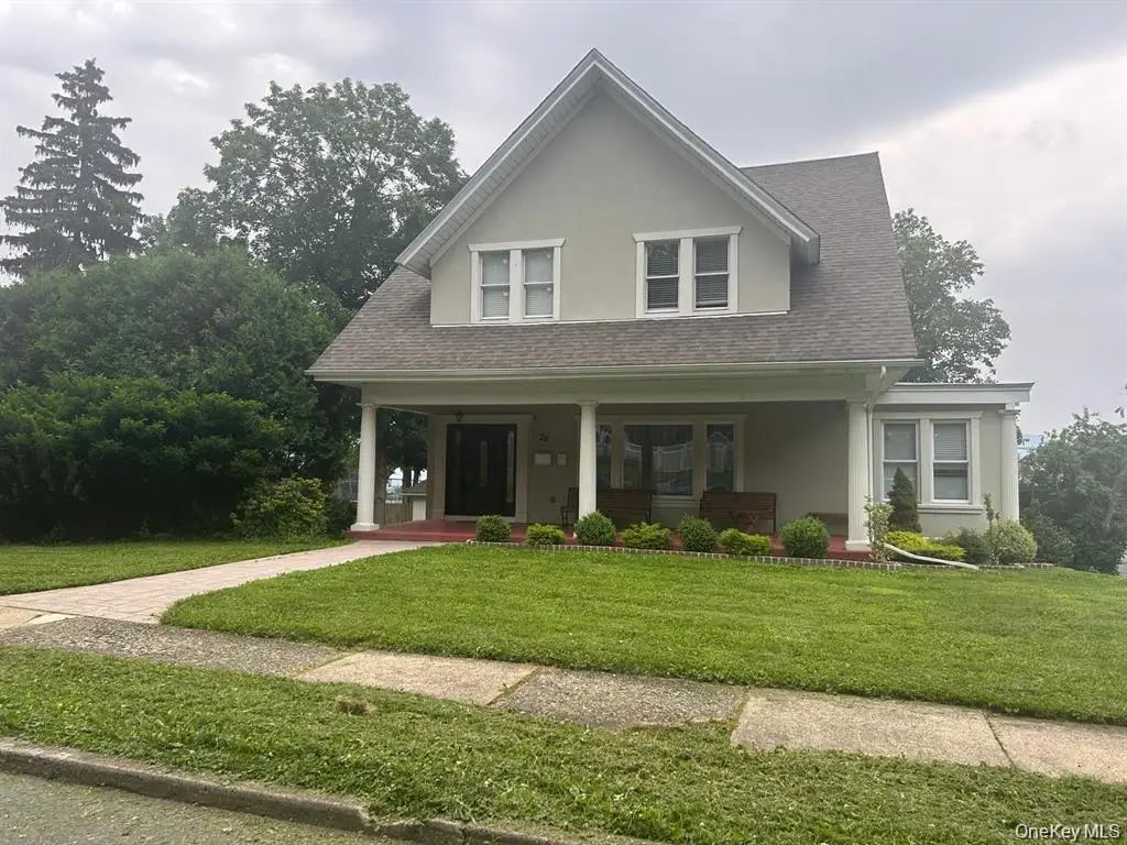 32 City Terrace N, Newburgh, NY 12550 - #1