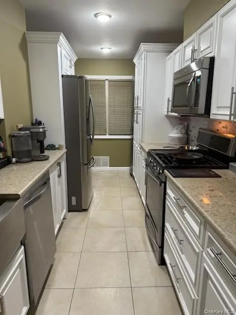 145-53 225th Street, Springfield Gardens, NY 11413 - #3