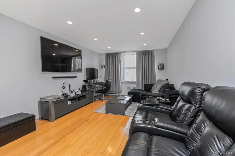 1874 Pelham Parkway S #4A, Bronx, NY 10461 - #2
