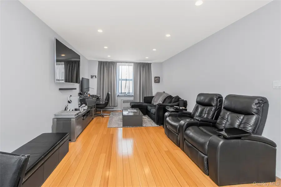 1874 Pelham Parkway S #4A, Bronx, NY 10461 - #3