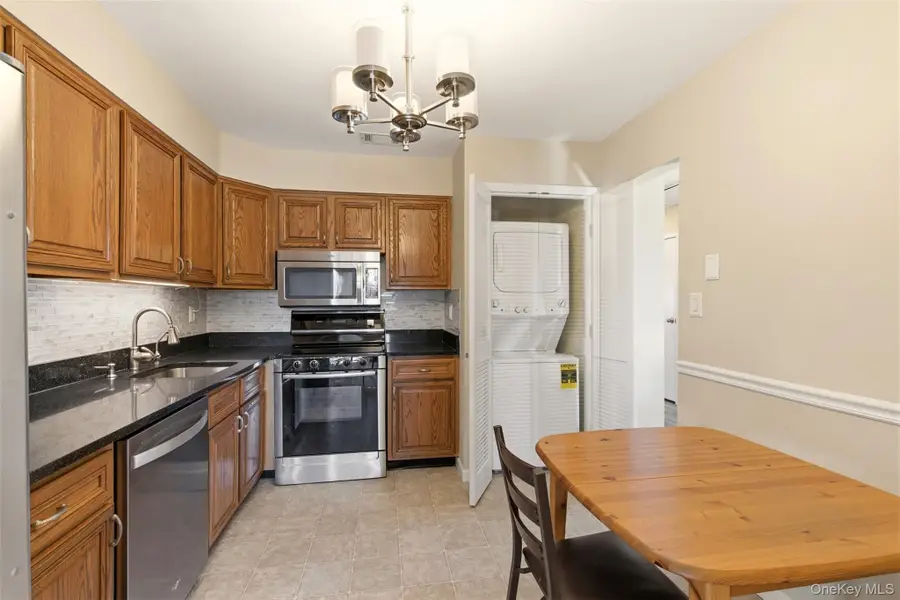 11 Balsam Court #11, Wantagh, NY 11793 - #3