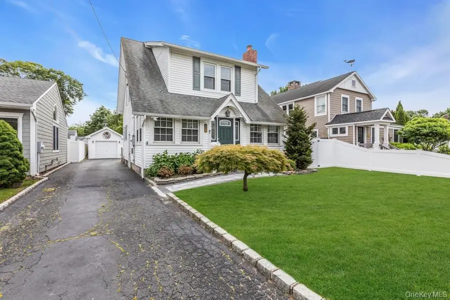 77 Rollstone Avenue, West Sayville, NY 11796 - #3