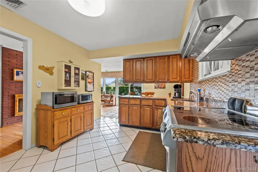 2860 Lenox Road, Oceanside, NY 11572 - #3