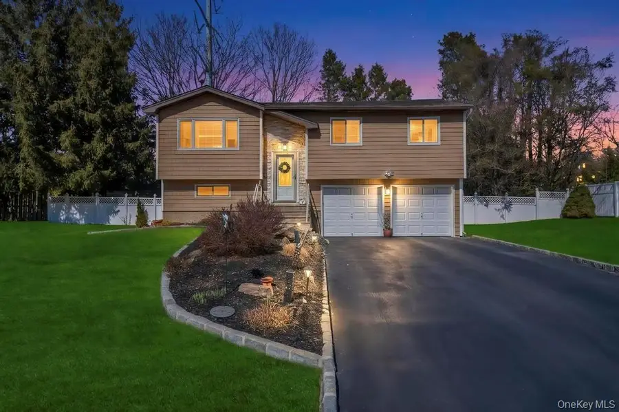 3 Terrace Drive, Hauppauge, NY 11788 - #2