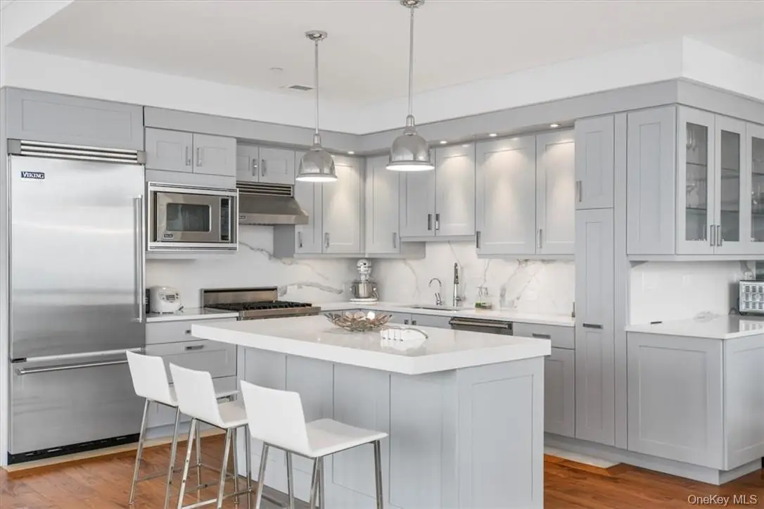 5 Renaissance Square #PH5E (36fl), White Plains, NY 10601 - #1