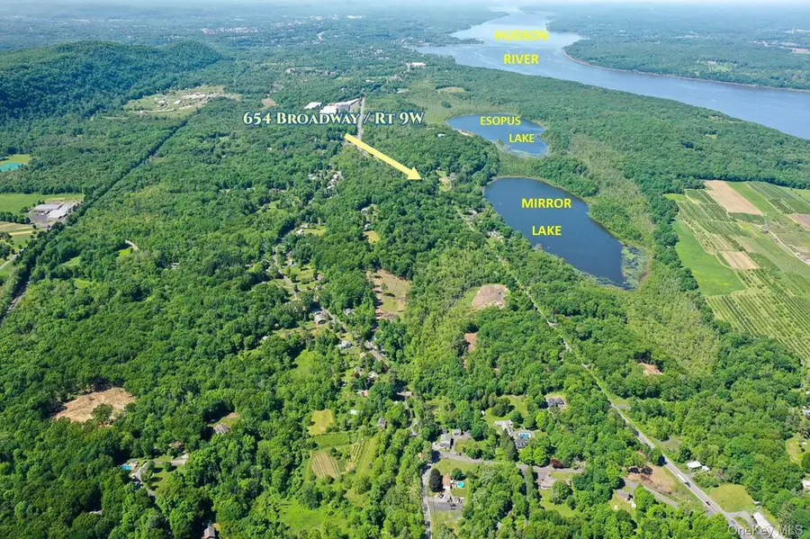 654 Broadway #9W, Esopus, NY 12429 - #2