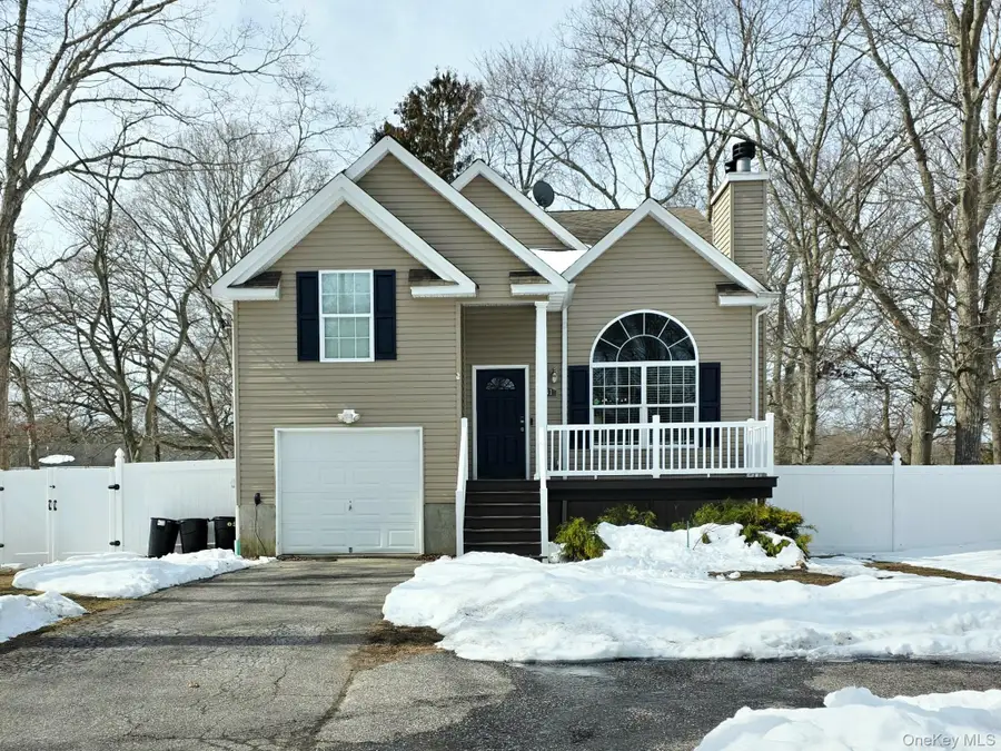 131 Forrest Avenue, Shirley, NY 11967 - #2