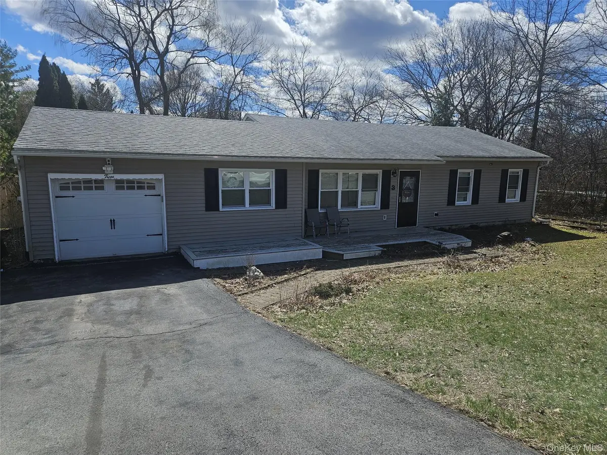 3 Plymouth Rock Court, Washingtonville, NY 10992 - #1