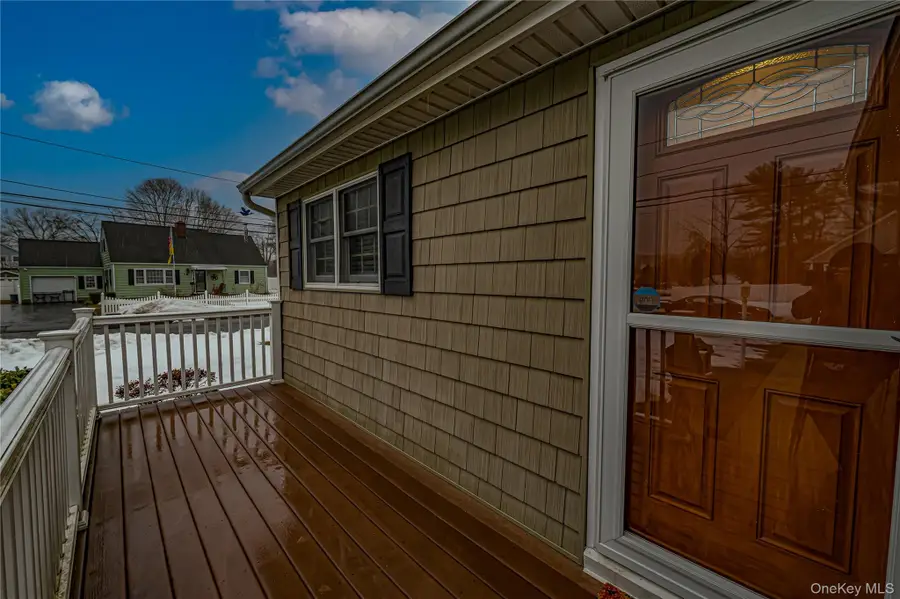 33 Maple Avenue, Kings Park, NY 11754 - #3