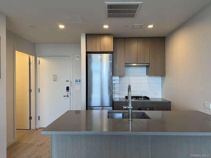 131-02B 40th Road #9O, Flushing, NY 11354 - #2