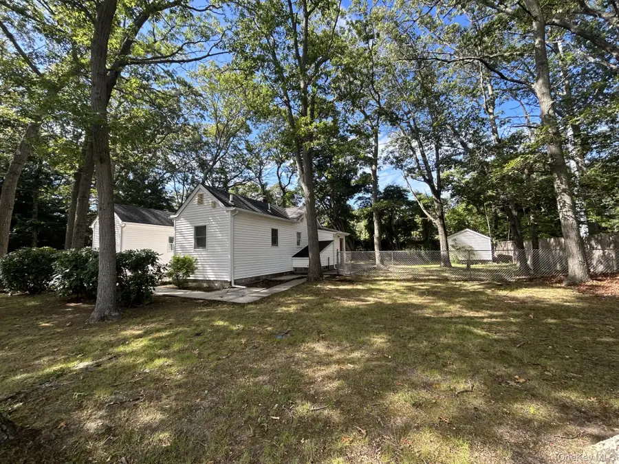 277 Prince Road, Rocky Point, NY 11778 - #2