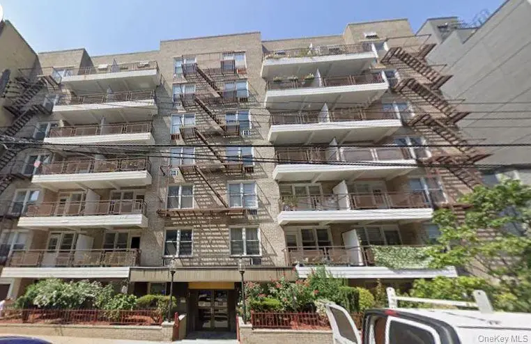 3044 29th Street Apt No 7h Long Island City, Astoria, NY 11102 - #1