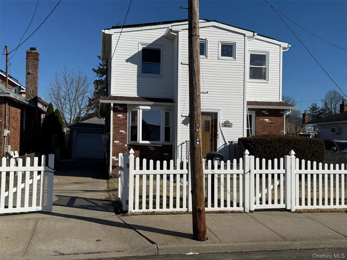 1304 Appeal Avenue, Elmont, NY 11003 - #1